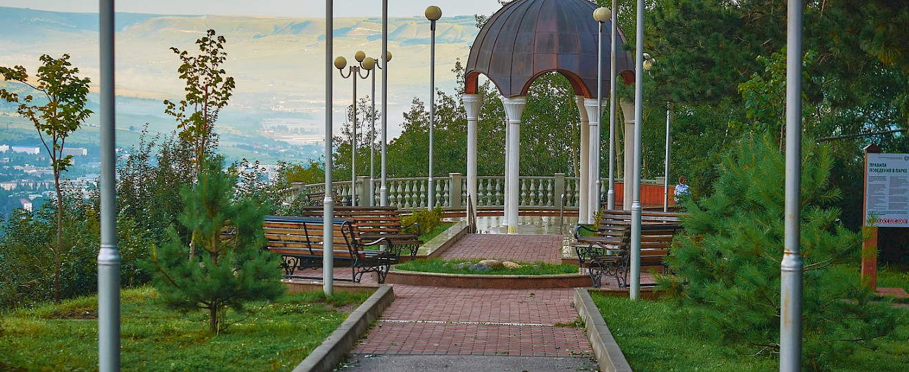 Беседка "Семь ветров" и смотровая площадка