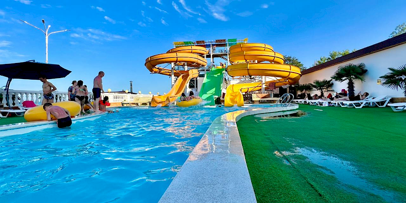Отель Golden Beach