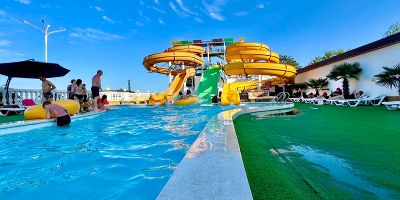 Отель Golden Beach